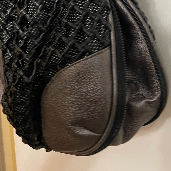 Hobo Bag with Metallic Finish - Picture 5 of 7